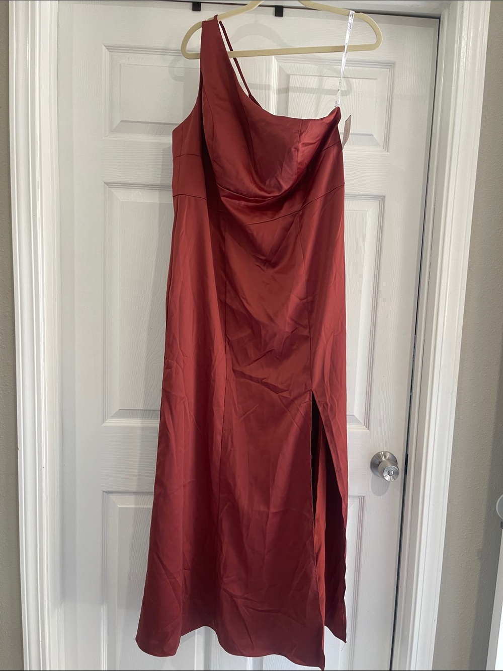 NWT David’s Bridal One-Shoulder Satin Dress